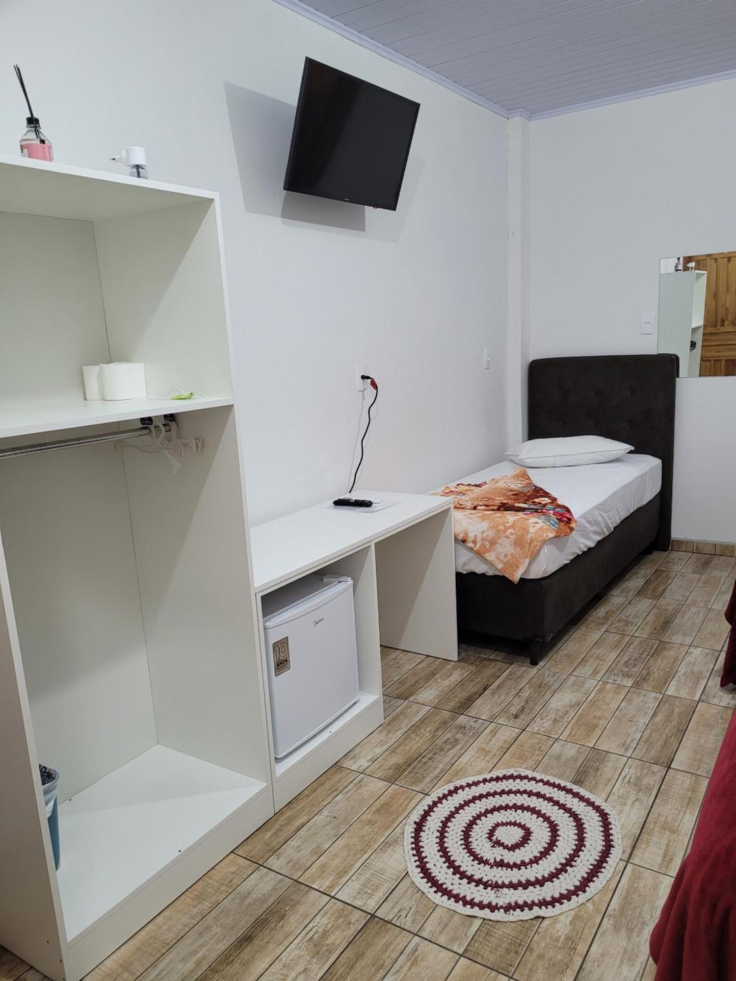 Pontal Da Armacao Inn *