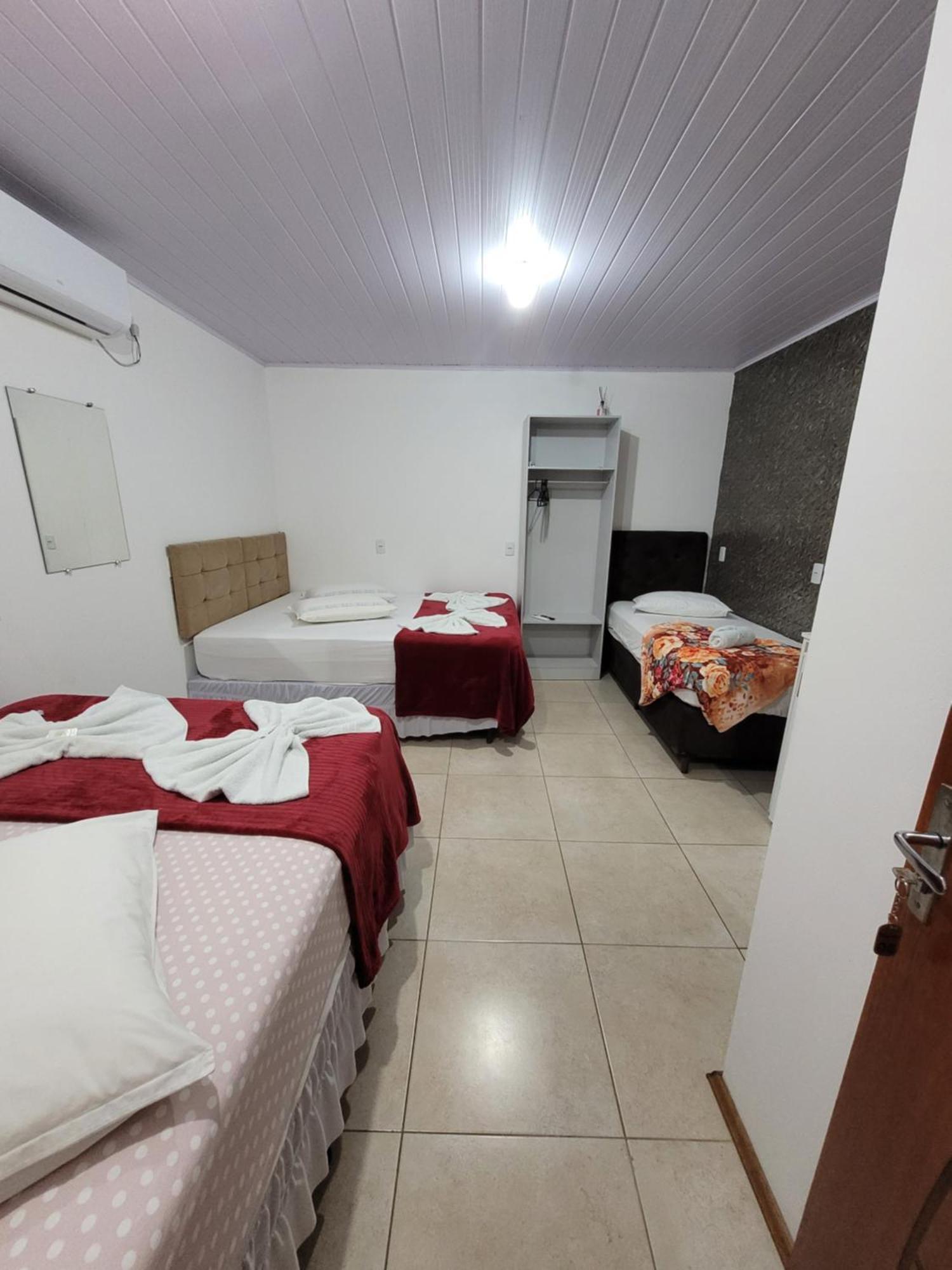 Pontal Da Armacao Inn